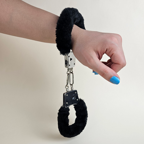 Fetish Fantasy Furry Cuffs Black - Algemas com Pelo