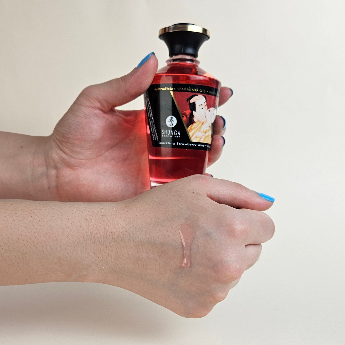 Shunga Strawberry Wine - Óleo de Massagem Comestível com Efeito Aquecimento